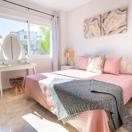 2Bdr Penthouse, Los Naranjos, W/Pool, 2Km P.Banus 마르베야 외부 사진