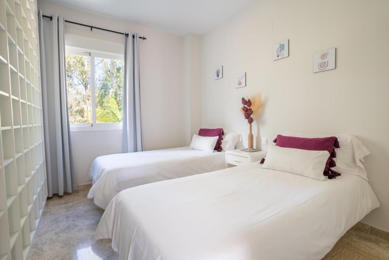 2Bdr Penthouse, Los Naranjos, W/Pool, 2Km P.Banus 마르베야 외부 사진